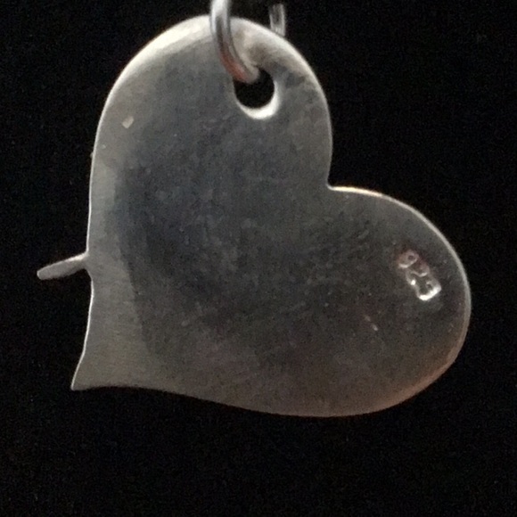 Sterling Silver pendant with Horse in a heart design - Picture 3 of 3